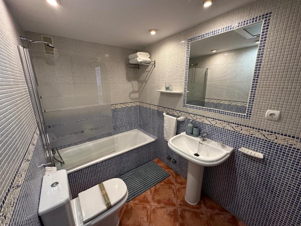 Apartamento Con Vista Al Mar En La Mitica Nogaler 托雷莫利诺斯 外观 照片