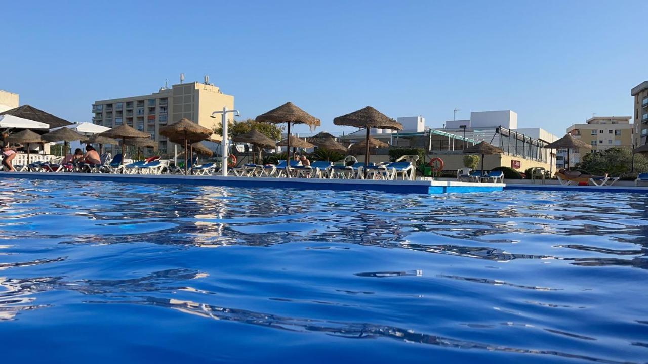 Apartamento Con Vista Al Mar En La Mitica Nogaler 托雷莫利诺斯 外观 照片