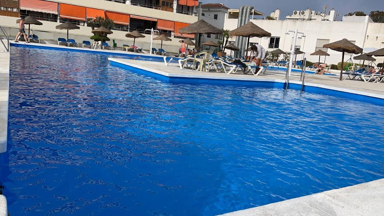 Apartamento Con Vista Al Mar En La Mitica Nogaler 托雷莫利诺斯 外观 照片