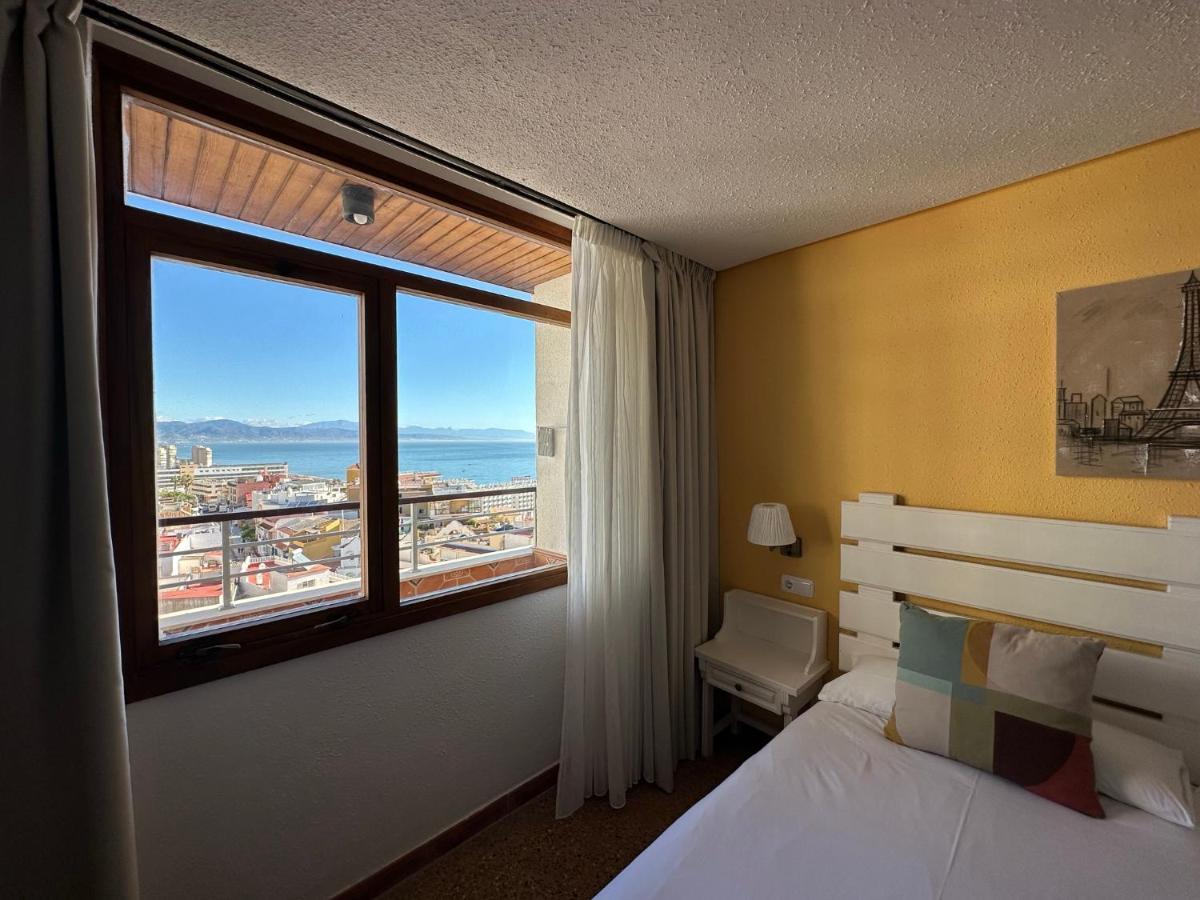 Apartamento Con Vista Al Mar En La Mitica Nogaler 托雷莫利诺斯 外观 照片