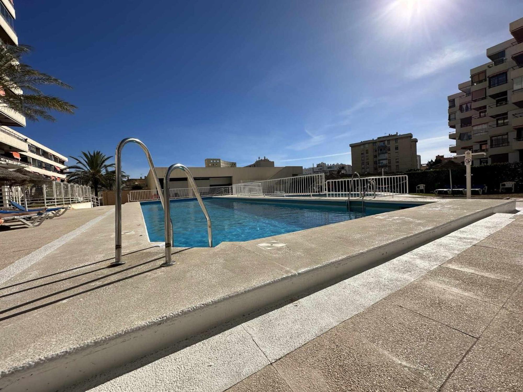 Apartamento Con Vista Al Mar En La Mitica Nogaler 托雷莫利诺斯 外观 照片