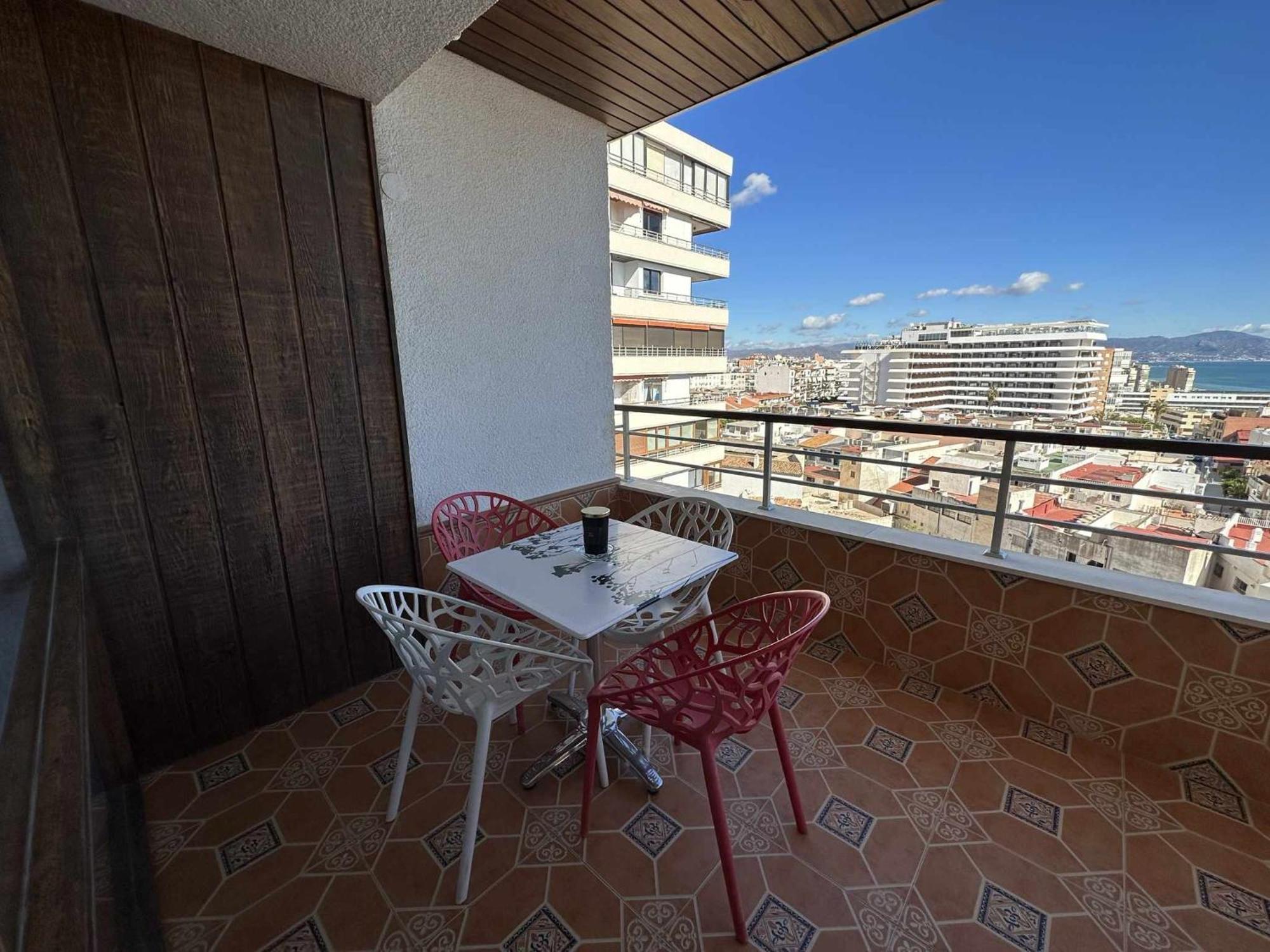 Apartamento Con Vista Al Mar En La Mitica Nogaler 托雷莫利诺斯 外观 照片